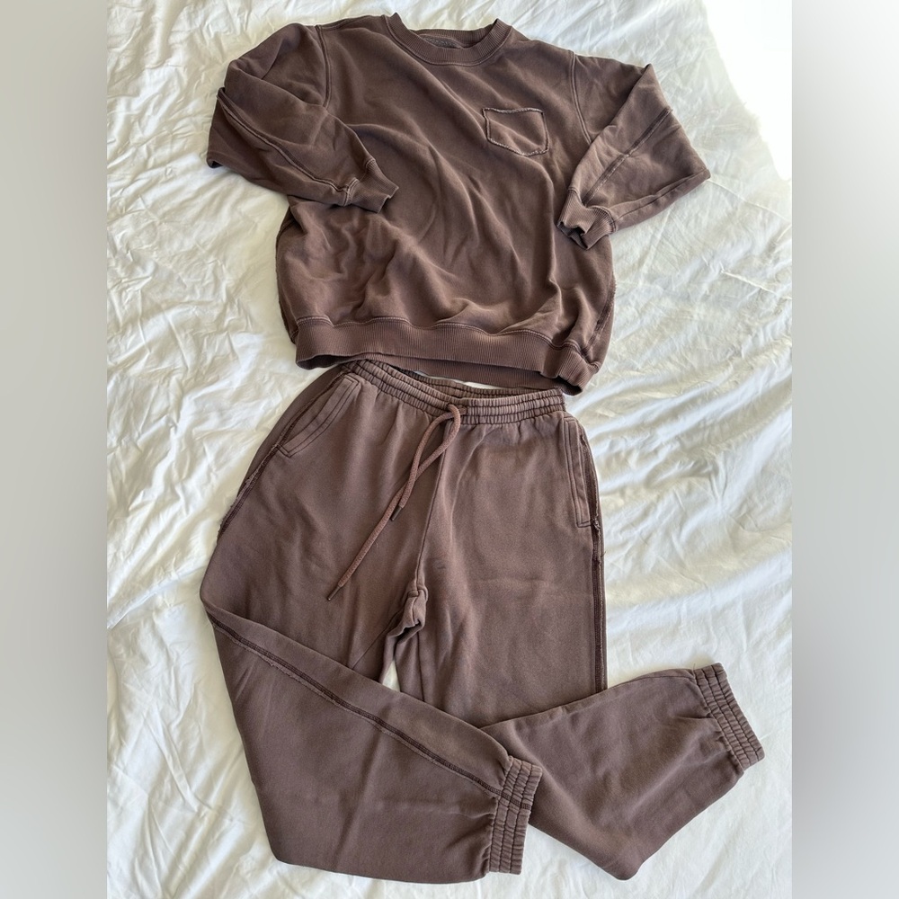 Aerie Chocolate Brown Sweatpants and Sweatshirt Set